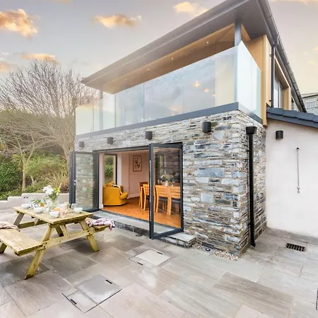 Beachside Holiday home